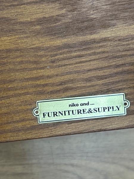 niko and  FURNITURE & SUPPLY (ニコアンド ファニチャーアンド