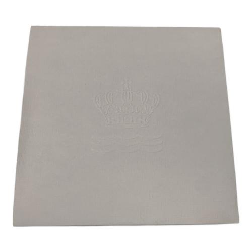 ROYAL COPENHAGEN (ロイヤル・コペンハーゲン) イヤープレート ジュリアン マリー皇太后