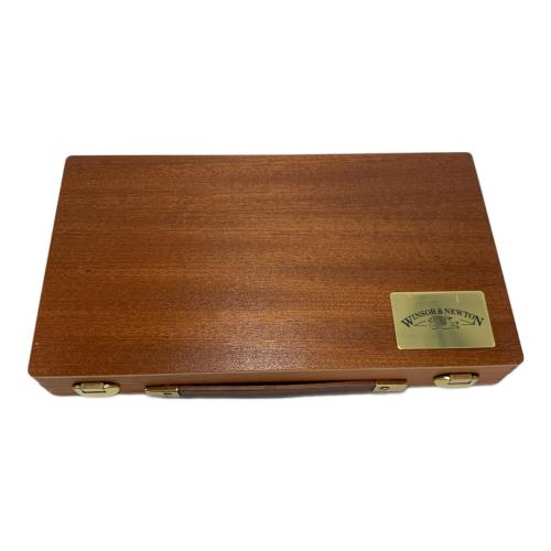WINSOR＆NEWTON CHELSEA 絵の具
