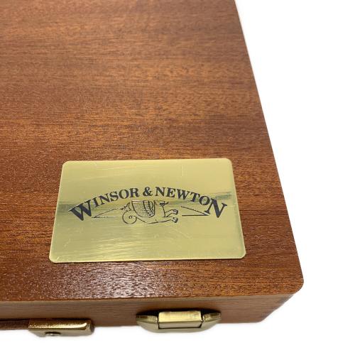 WINSOR＆NEWTON CHELSEA 絵の具