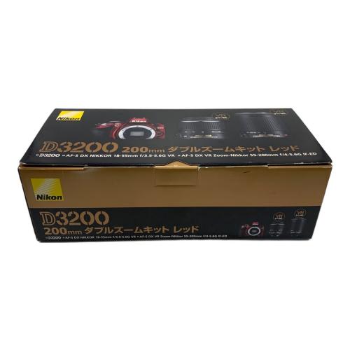 Nikon (ニコン) 一眼レフカメラダブルズームキット D3200