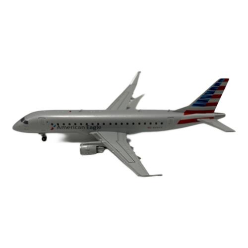 American Eagle  N416YX 1：200SCALE DIE CAST MODEL 模型