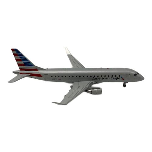 American Eagle  N416YX 1：200SCALE DIE CAST MODEL 模型