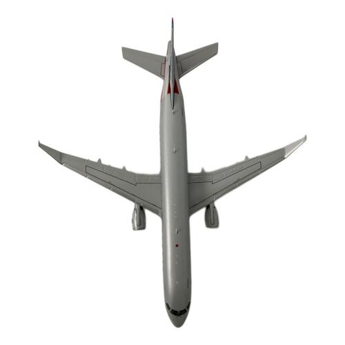 American Eagle  N416YX 1：200SCALE DIE CAST MODEL 模型