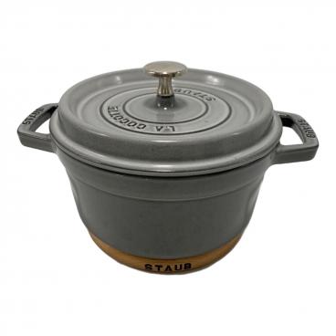ストウブ 中古 美品 STAUB ココットラウンド 14㎝ グレー カテゴリ