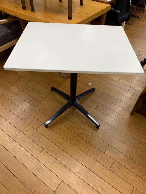 Vitra (ヴィトラ) ダイニングテーブル ホワイト Bistro