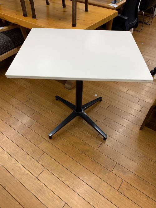 Vitra (ヴィトラ) ダイニングテーブル ホワイト Bistro