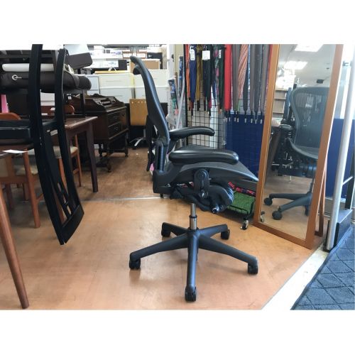 Herman Miller (ハーマンミラー) オフィスチェア ブラック 1人掛け 167.000円 AE123AWB