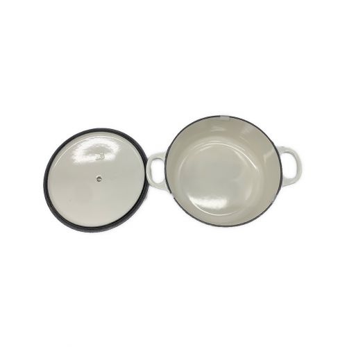 LE CREUSET (ルクルーゼ) 両手鍋 ホワイト USED 18cm｜トレファクONLINE