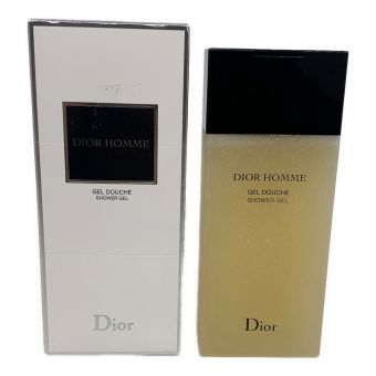 Dior (ディオール) ボディーシャンプー ディオールオム200ml 未使用品 〇