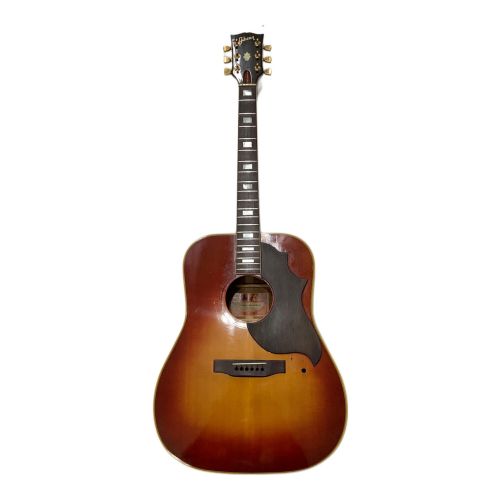 GIBSON (ギブソン) HummingBird Custom 1970-1972 ヴィンテージアコースティックギター 現状販売