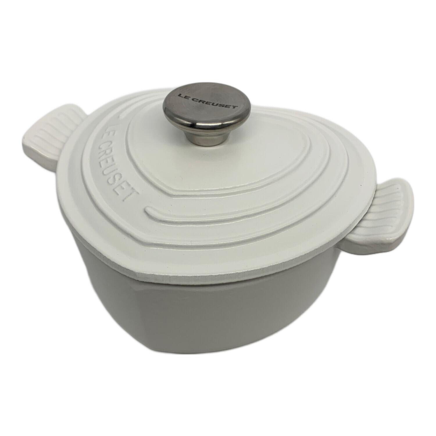 ☆LE CREUSET ココットダムール ホワイト 日本仕様 未使用品 LE CREUSET (ルクルーゼ) ココットダムール ホワイト 22cm｜トレファク