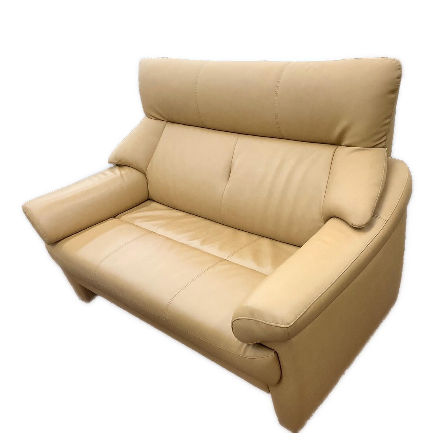 アーバン通商 2.5人掛けソファー 未使用品 売場展開中！！！