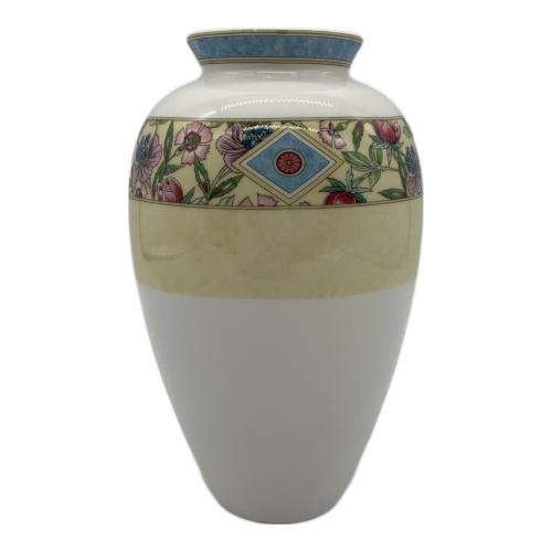 Wedgwood (ウェッジウッド) 花瓶 SARAH