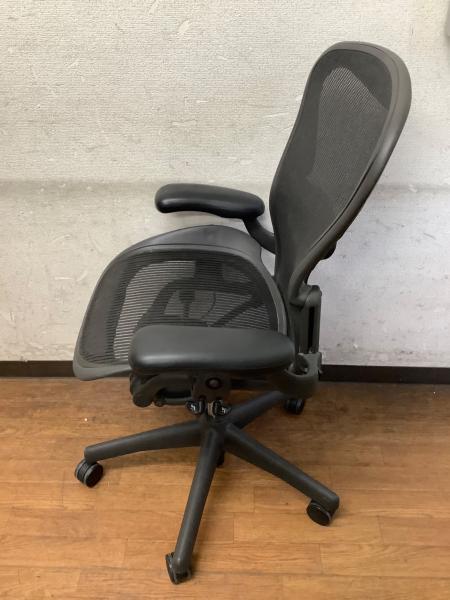 Herman Miller (ハーマンミラー) アーロンチェア ブラック