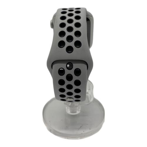 Apple (アップル) Apple Watch Series 5(OSサポート終了) NIKEモデル WR-50M A2092 ケースサイズ:40㎜ 〇 バッテリー:Cランク 程度:Cランク -