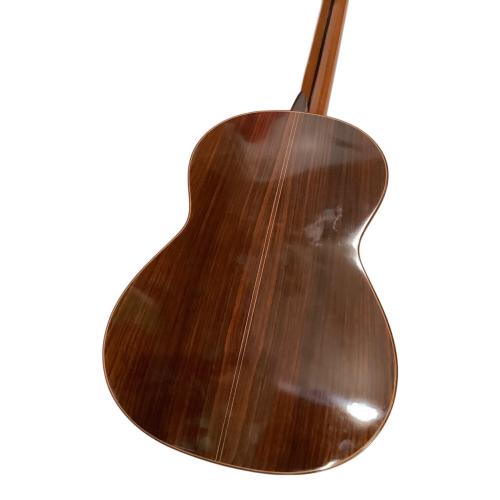 RYOJI MATSUOKA (マツオカリョウジ) クラシックギター M100