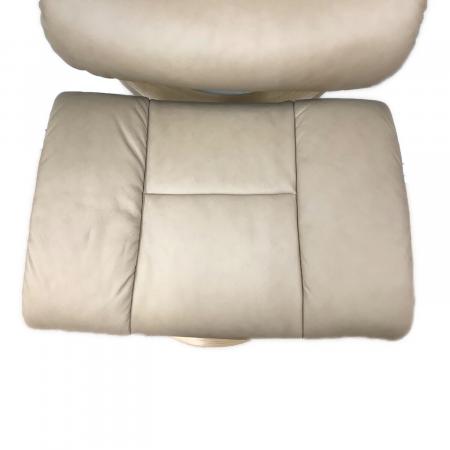 Ekornes (エコーネス) ストレスレスチェア ベージュ オットマン付 137