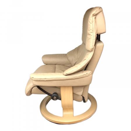 Ekornes (エコーネス) ストレスレスチェア ベージュ オットマン付 137