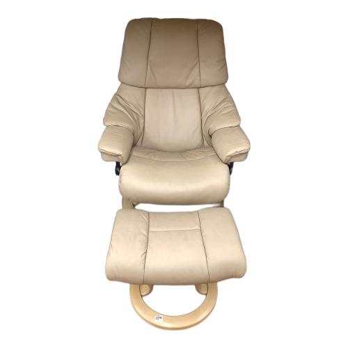 Ekornes (エコーネス) ストレスレスチェア ベージュ オットマン付 137 1人掛け レノ