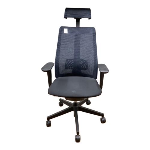 サリダチェア ブラック