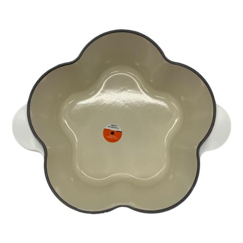 LE CREUSET (ルクルーゼ) 鍋 20cm アイボリー ココットフルール