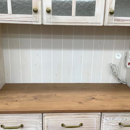 ニトリ レンジボード ブラウン×ベージュ 135 3枚扉 シナモ