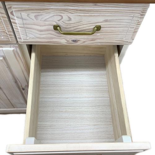 ニトリ レンジボード ブラウン×ベージュ 135 3枚扉 シナモ