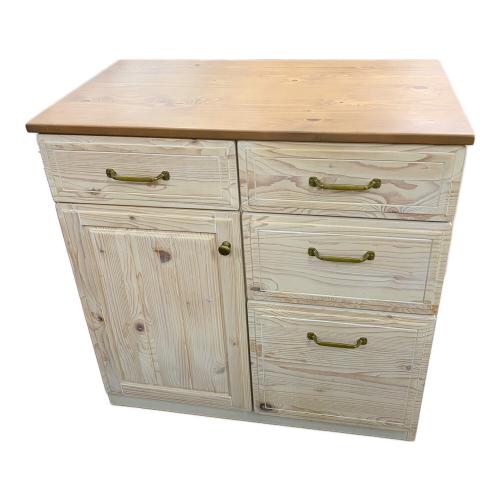 ニトリ キッチンカウンター ブラウン×ベージュ 135 1枚扉 引出付き シナモ80