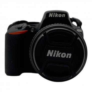 Nikon（ニコン） デジタル一眼レフカメラ D7000 18-200 VR II レンズ