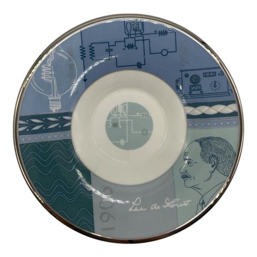 Wedgwood (ウェッジウッド) カップ&ソーサー 250周年記念