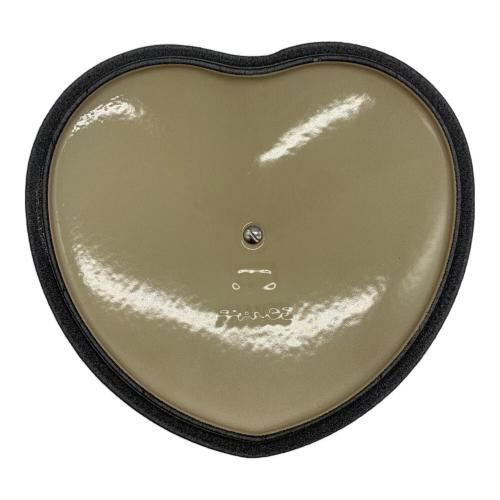 LE CREUSET (ルクルーゼ) 両手鍋 カシス 20cm 廃盤色 ココットダムール