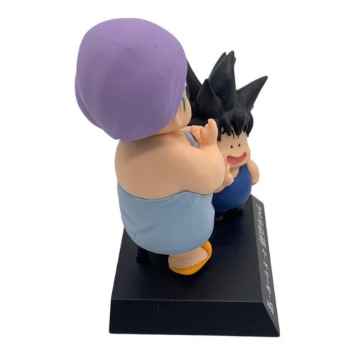 フィギュア ブルマに変化したウーロン＆悟空に変化したプーアル