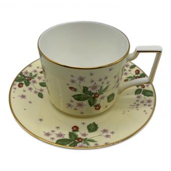 Wedgwood (ウェッジウッド) カップ&ソーサー ワイルドストロベリーブルーム
