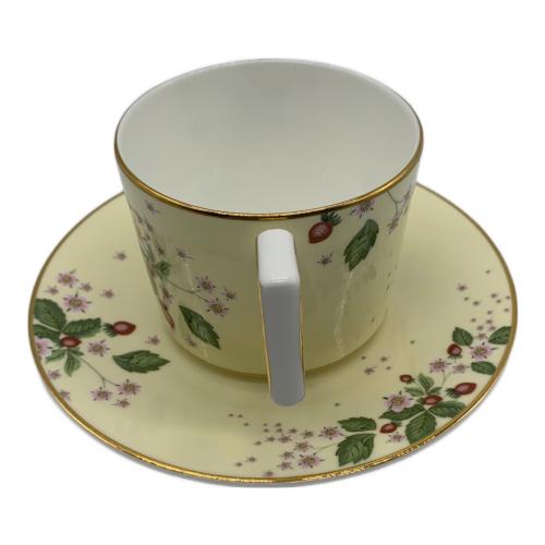 Wedgwood (ウェッジウッド) カップ&ソーサー ワイルドストロベリーブルーム