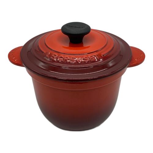 LE CREUSET (ルクルーゼ) ココット・エブリィ 18 レッド