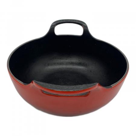 LE CREUSET ルクルーゼ バルチ・ディッシュ 20cm メレンゲ LE CREUSET (ルクルーゼ) バルチディッシュ レッド 20cm｜トレファクONLINE