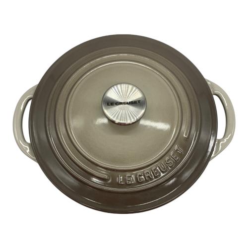 LE CREUSET (ルクルーゼ) 両手鍋 SIZE 22 ナツメグ ココット・オーバル 未使用品