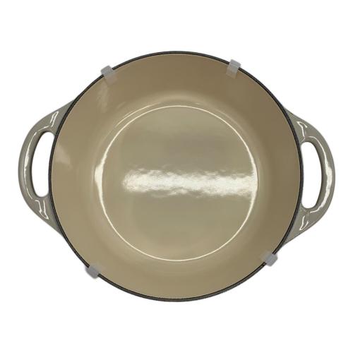 LE CREUSET (ルクルーゼ) 両手鍋 SIZE 22 ナツメグ ココット・オーバル 未使用品
