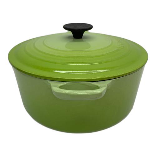 LE CREUSET (ルクルーゼ) 両手鍋 24cm 黄緑 ココット・ロンド