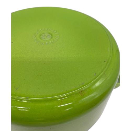 LE CREUSET (ルクルーゼ) 両手鍋 24cm 黄緑 ココット・ロンド
