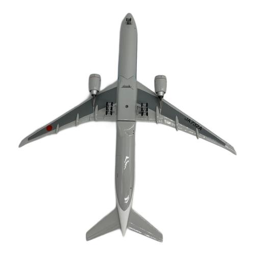 ANA (ソノタブランド) ボーイング 777-381/ER JA732A 模型 1/400スケール @ Limited Edition