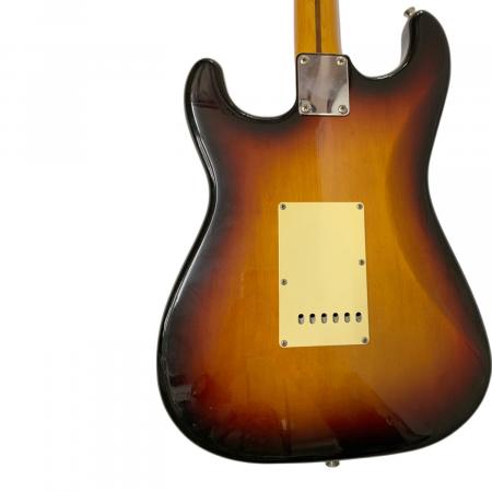 FENDER JAPAN (フェンダージャパン) ストラトキャスター エレキギター