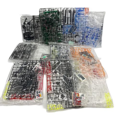 BANDAI (バンダイ) 1/144 HG 2ND SEASON MS SET ガンプラ