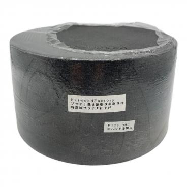 Fatwood Factory (ファットウッド ファクトリー) 金箔貼 薪割り台