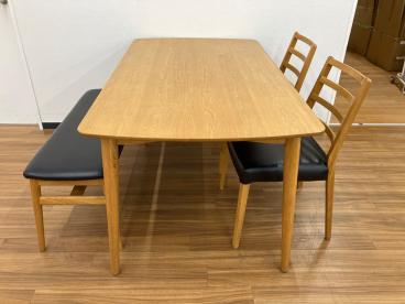 【福岡市限定】【新品・未使用品】【箱入り・未開封】ダイニングテーブル 幅120㎝ カテゴリ：ダイニングセット・テーブル】商品一覧｜中古・リサイクル