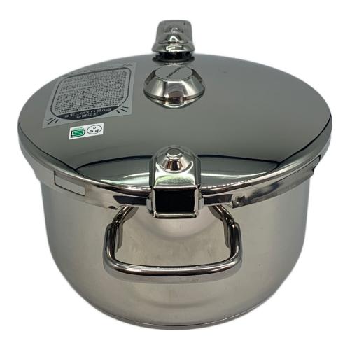 Tupperware (タッパーウェア) 圧力鍋 5l PSCマーク(圧力鍋)有