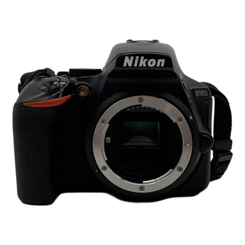 Nikon (ニコン) デジタル一眼レフカメラ D5600