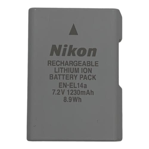 Nikon (ニコン) デジタル一眼レフカメラ D5600