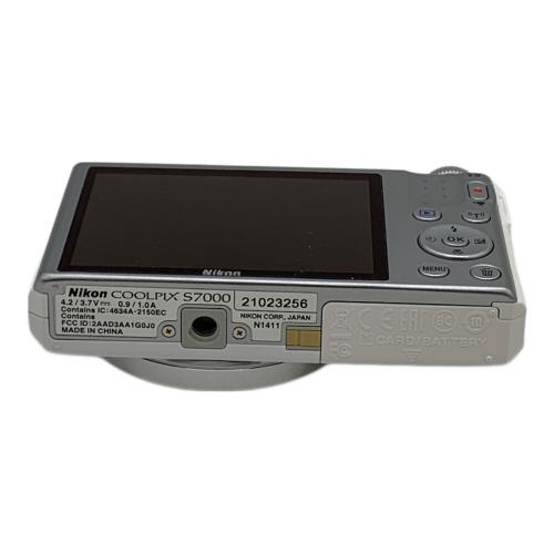 Nikon (ニコン) コンパクトデジタルカメラ COOLPIXS7000 ※画面左側ヤケ有